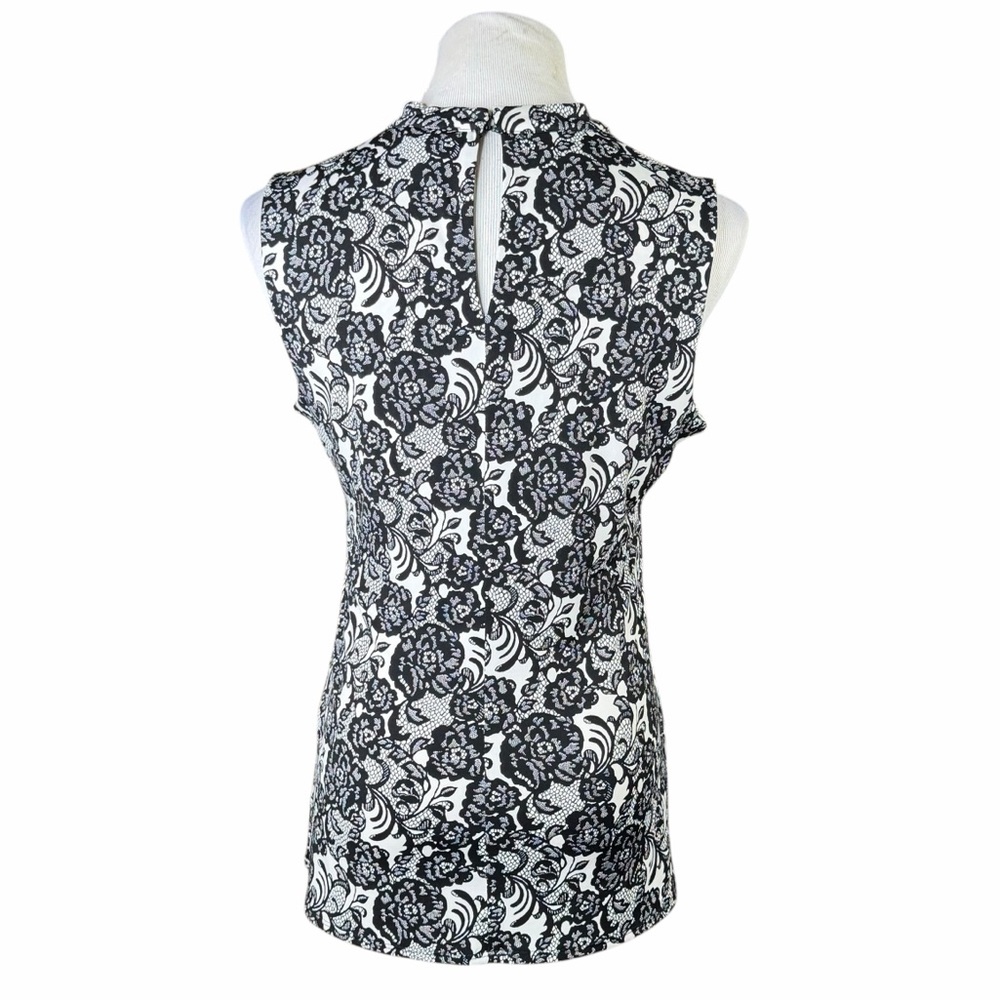 White House Black Market White & Black Floral Faux Lace Keyhole Tank - Medium - Picture 5 of 15
